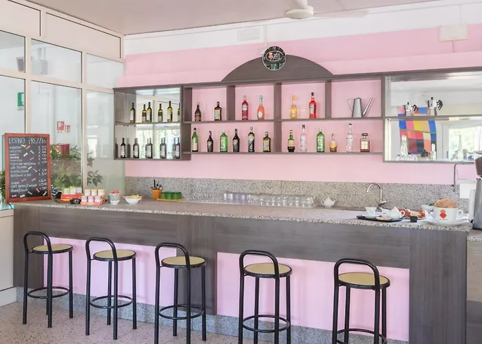 旅馆 Meet 切尔维亚