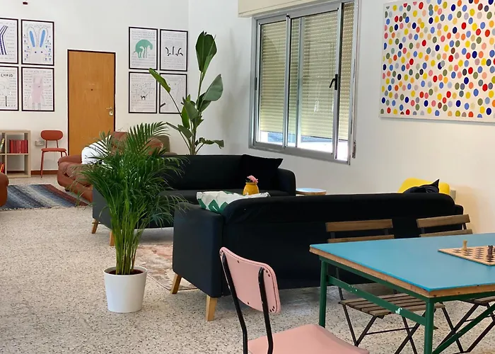 旅馆 Meet 切尔维亚